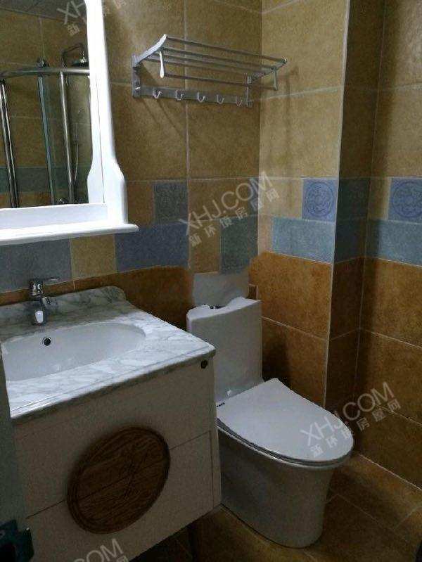 清凤时代城  2室2厅1卫    3800.0元/月室内图