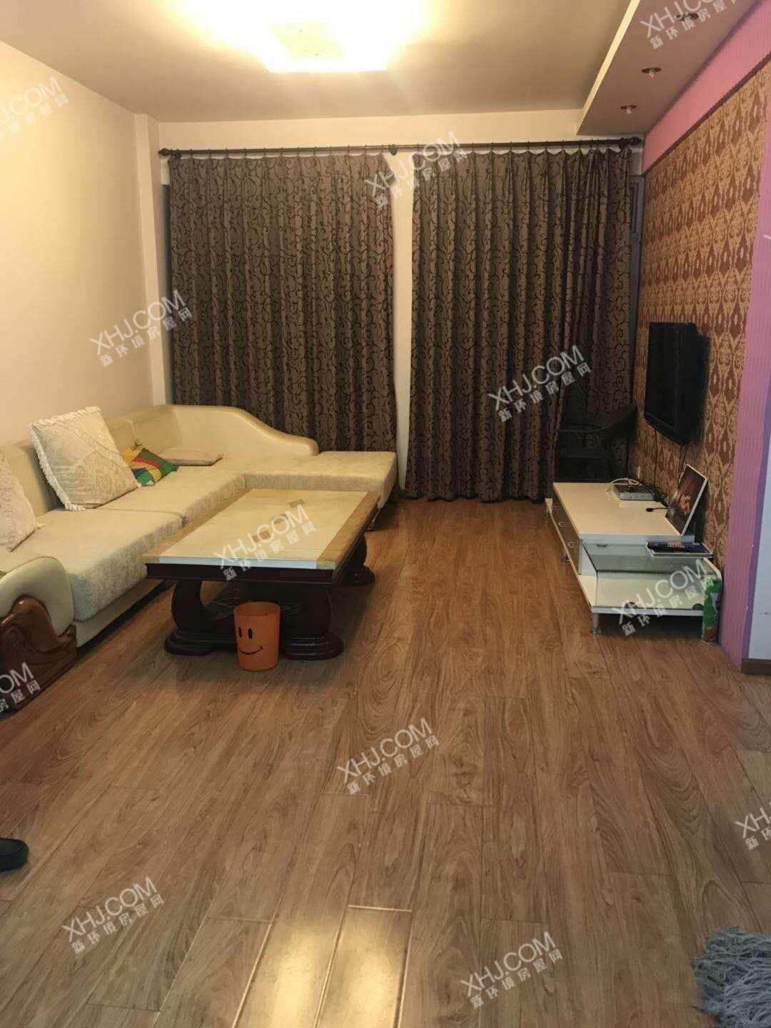 听城  2室2厅1卫    2800.0元/月室内图1