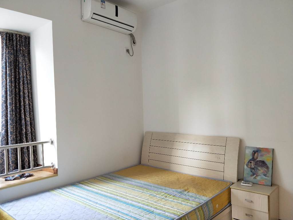 金沙鹭岛二期  2室2厅1卫    2700.0元/月 金沙鹭岛二期  2室2厅1卫    2700.0元/月室内图