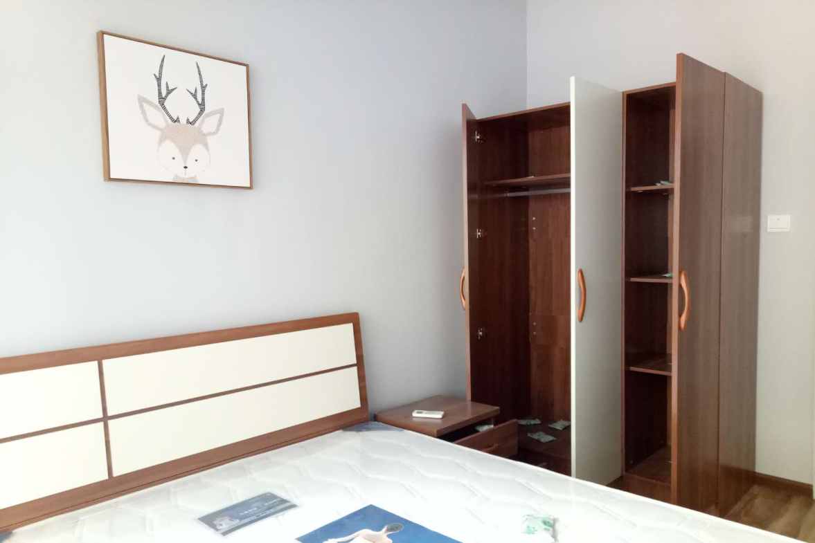 都城雅颂居二期  3室2厅1卫    4500.0元/月 都城雅颂居二期  3室2厅1卫    4500.0元/月室内图