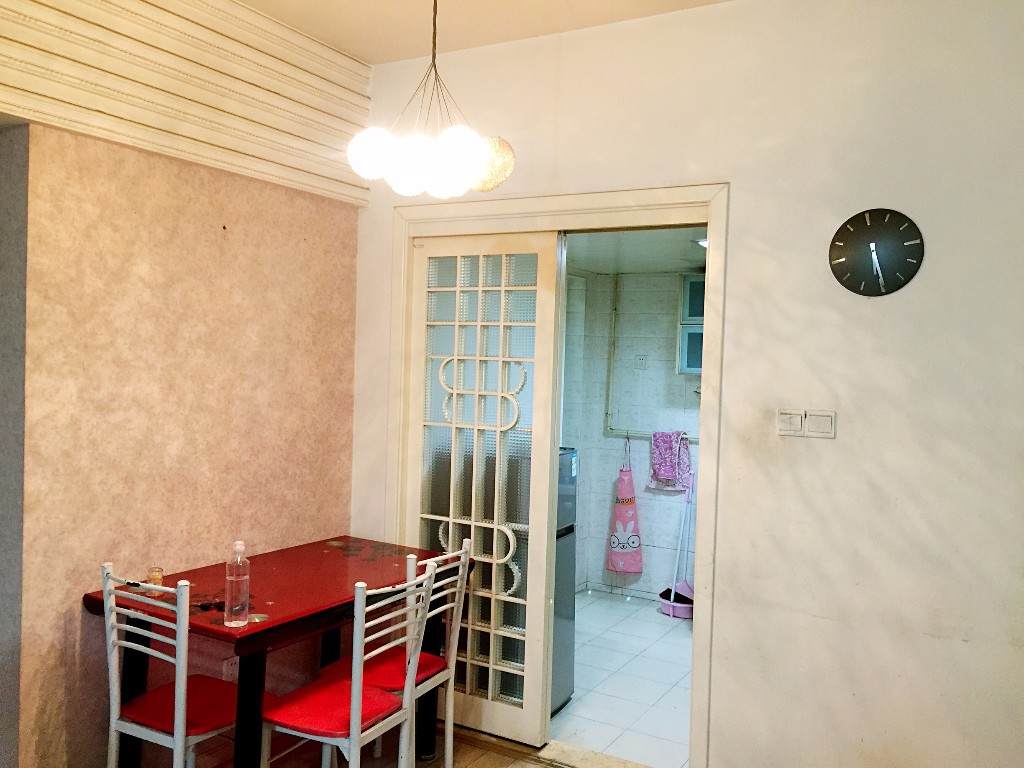 光华美邻  2室1厅1卫    2200.0元/月室内图