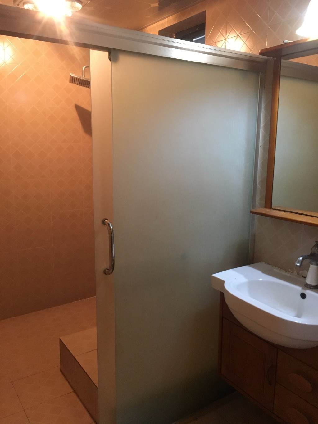 光华杏林 2室1厅1卫 2500.0元/月 光华杏林 2室1厅1卫 2500.0元/月室内图