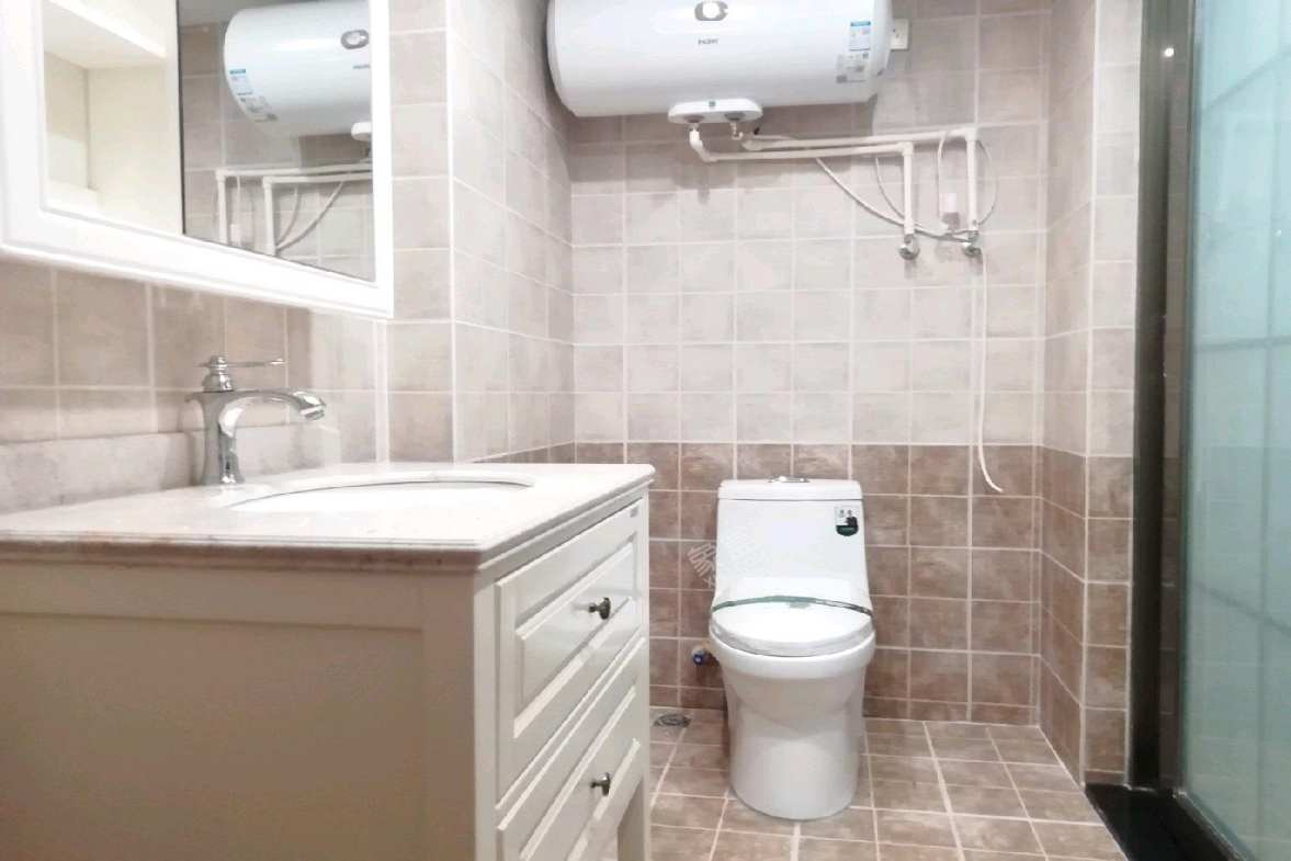 誉峰遇见  1室1厅1卫    3000.0元/月 誉峰遇见  1室1厅1卫    3000.0元/月室内图