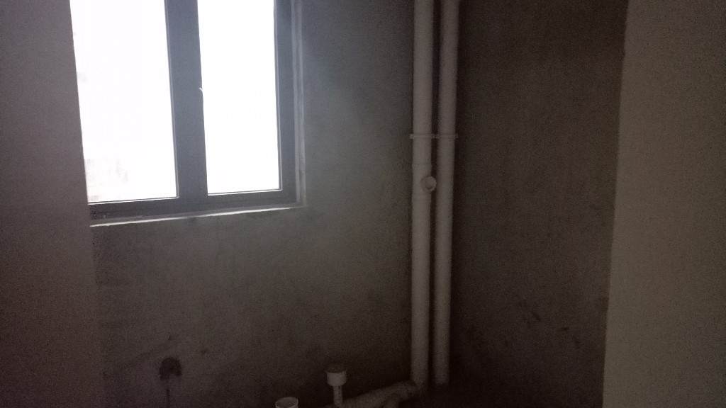 南湖国际6期  4室1厅2卫    1800.0元/月室内图