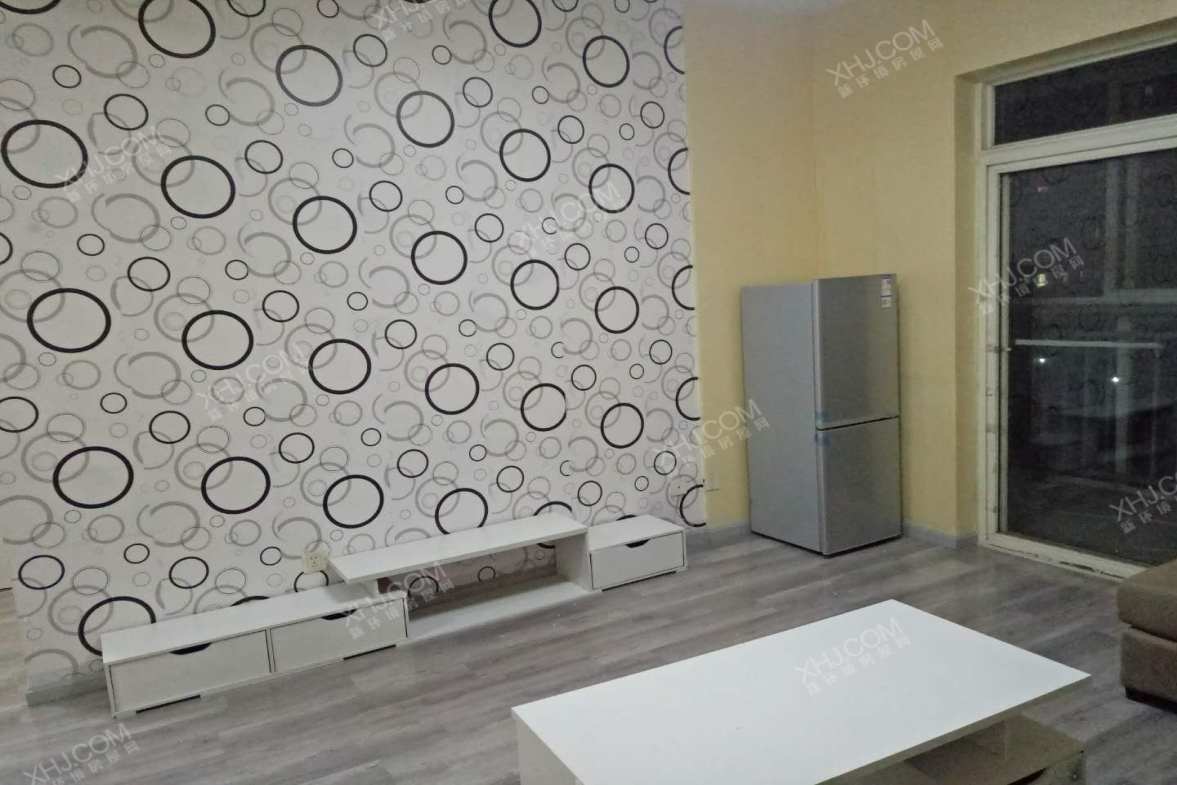 河池新居  2室1厅1卫    1900.0元/月室内图