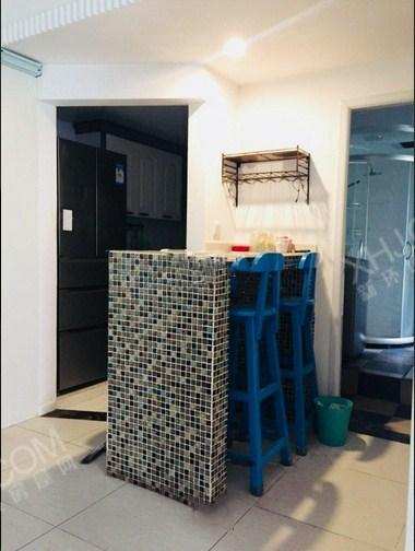 蓝光coco金沙一期  3室2厅1卫    2300.0元/月室内图