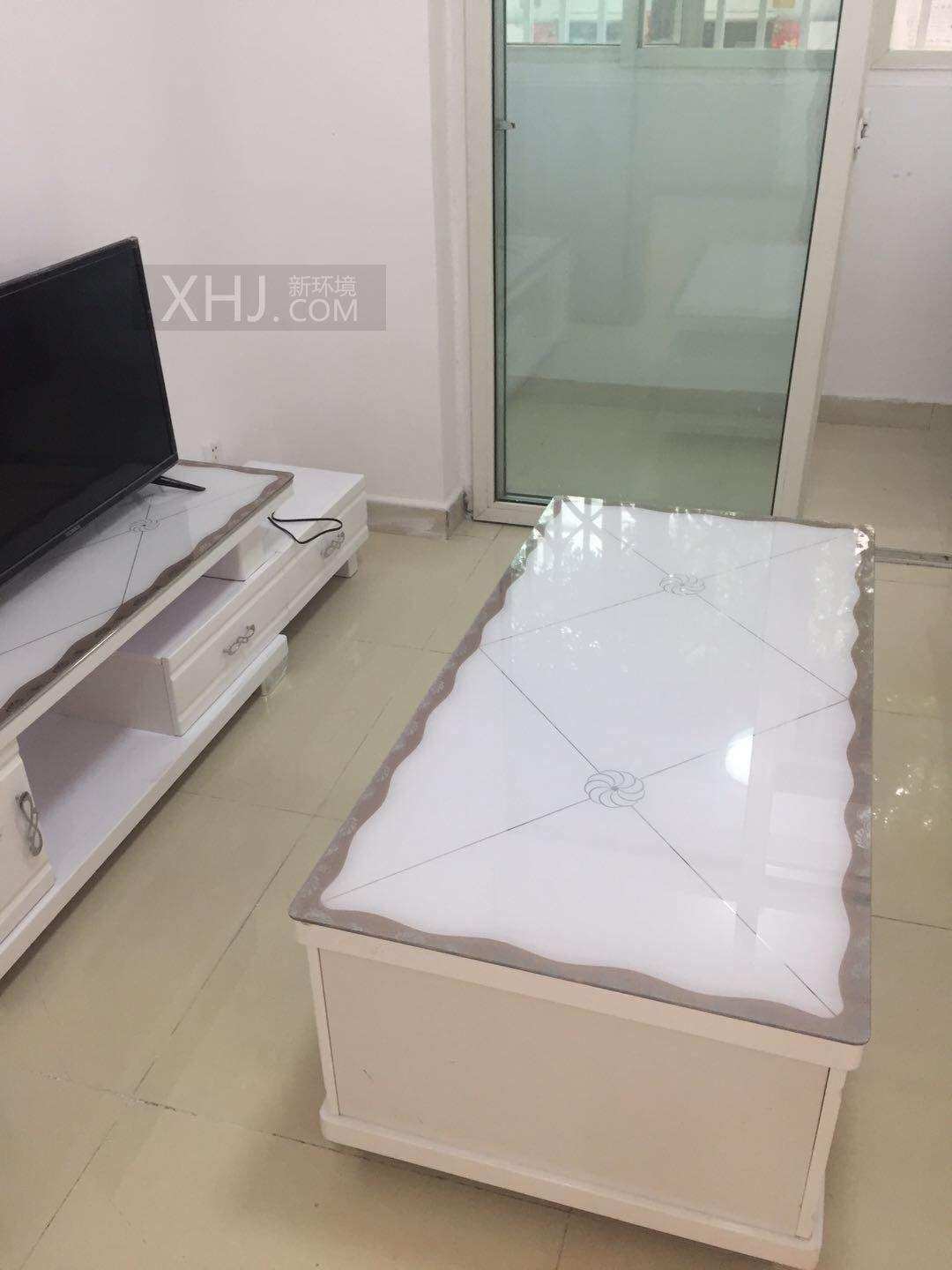 大源48号院楼梯房  1室1厅1卫    1400.0元/月室内图