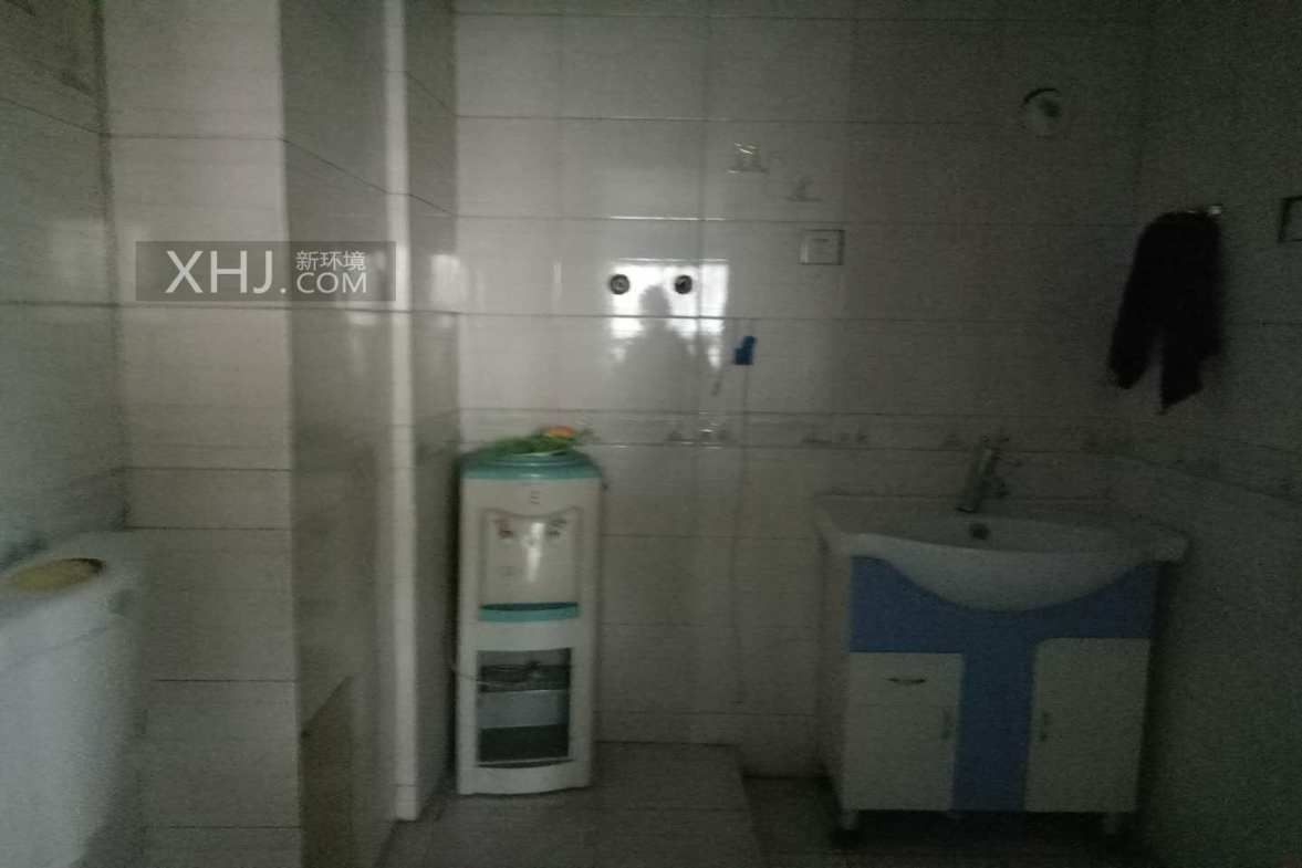 大地新光华  2室2厅1卫    3500.0元/月室内图