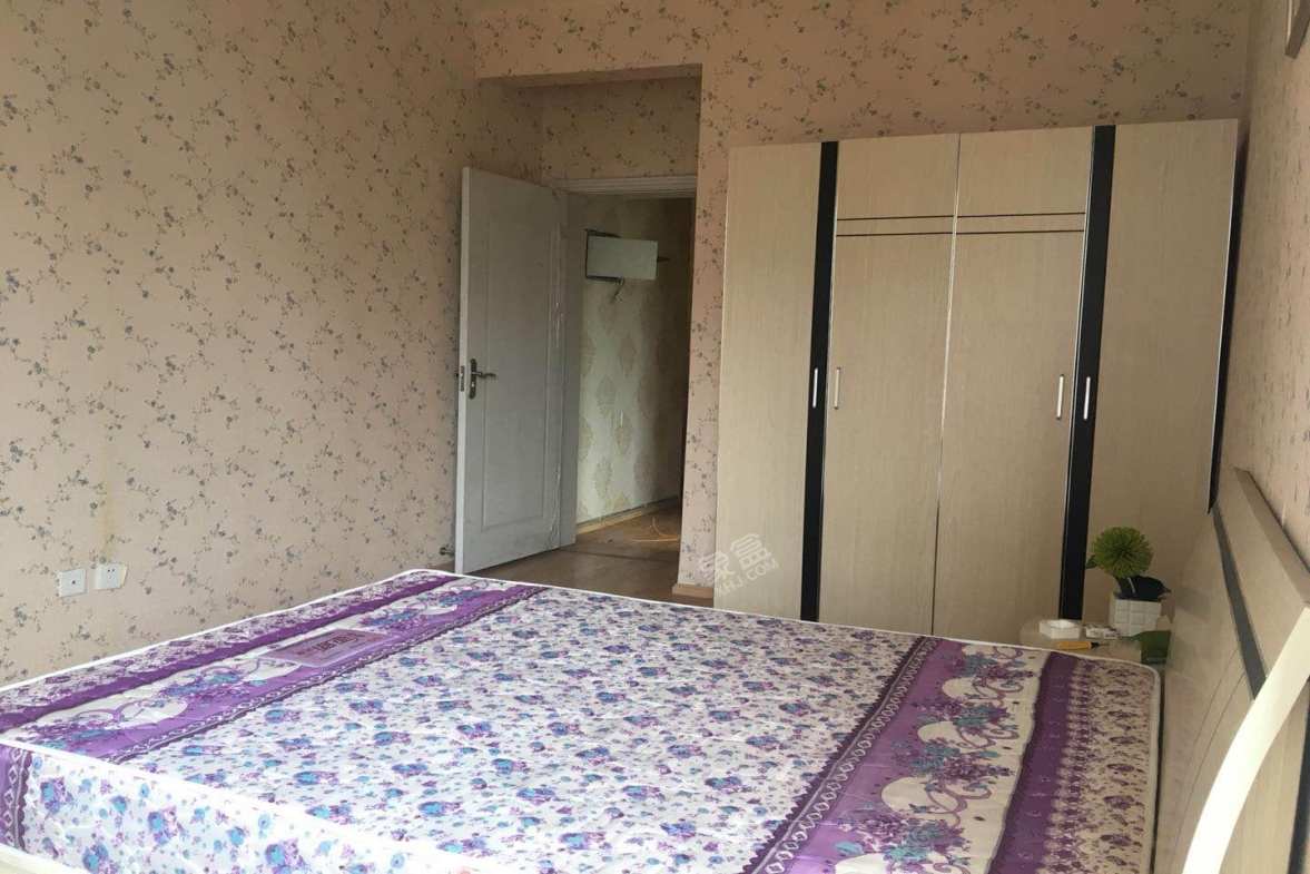 金沙鹭岛三期  2室1厅1卫    2700.0元/月室内图