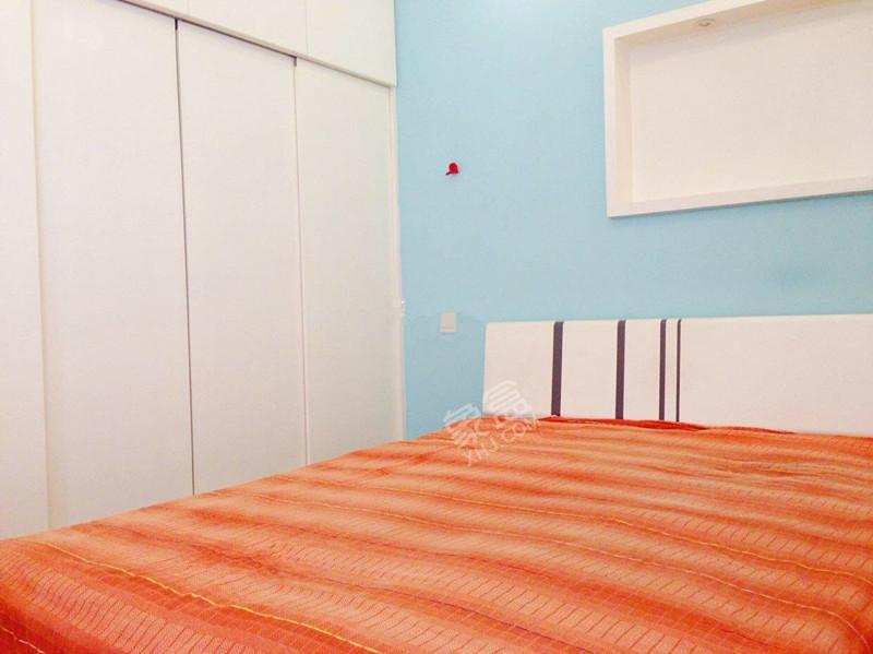 金林大城小室  1室1厅1卫    2300.0元/月室内图