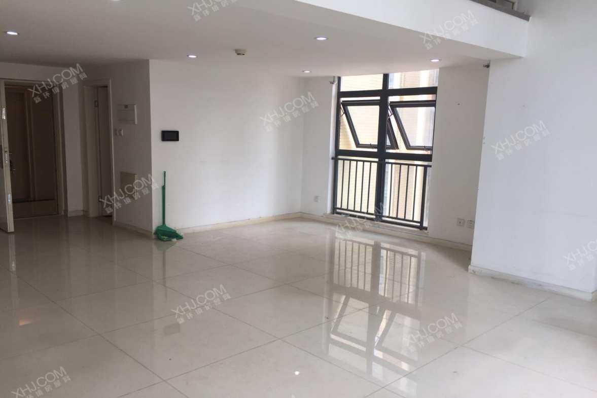 时代晶座  1室1厅1卫    4000.0元/月 时代晶座  1室1厅1卫    4000.0元/月室内图