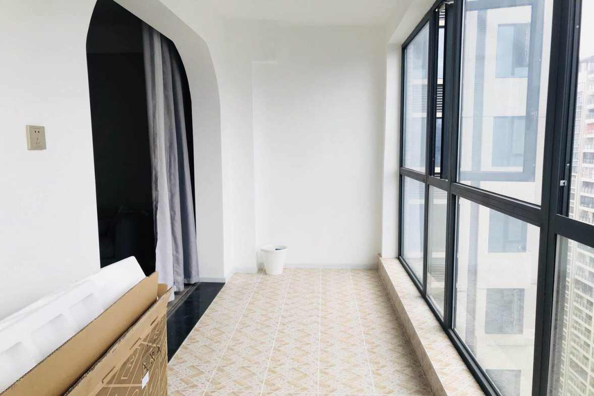 都城雅颂居二期  3室1厅2卫    4000.0元/月 都城雅颂居二期  3室1厅2卫    4000.0元/月室内图