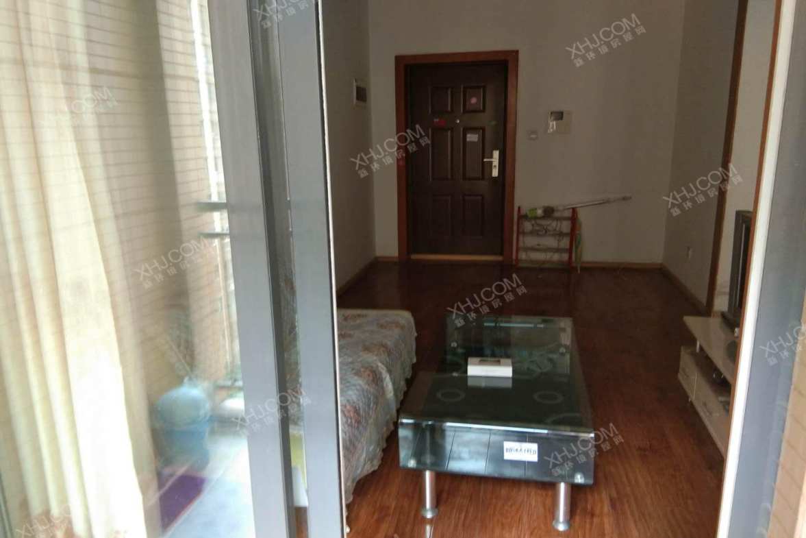 朗基龙堂  1室1厅1卫    1700.0元/月室内图