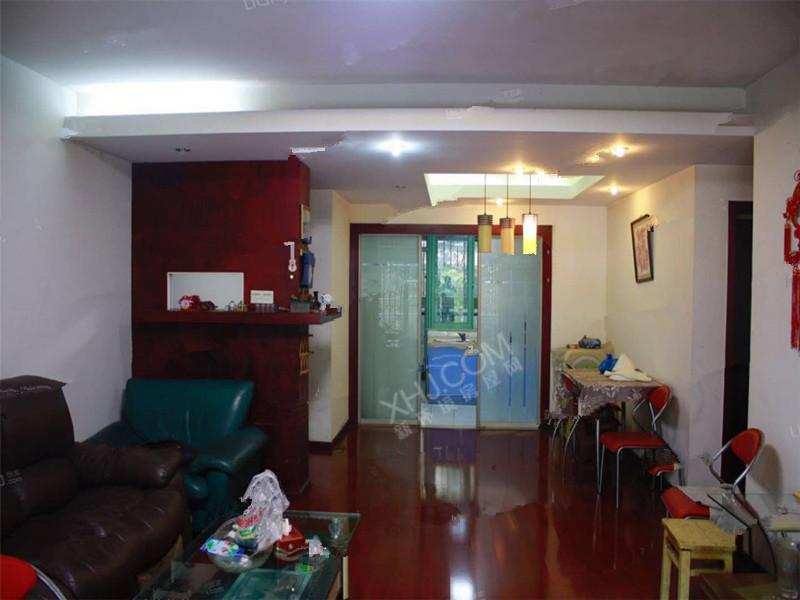 浪琴湾  3室1厅1卫    2500.0元/月 浪琴湾  3室1厅1卫    2500.0元/月室内图