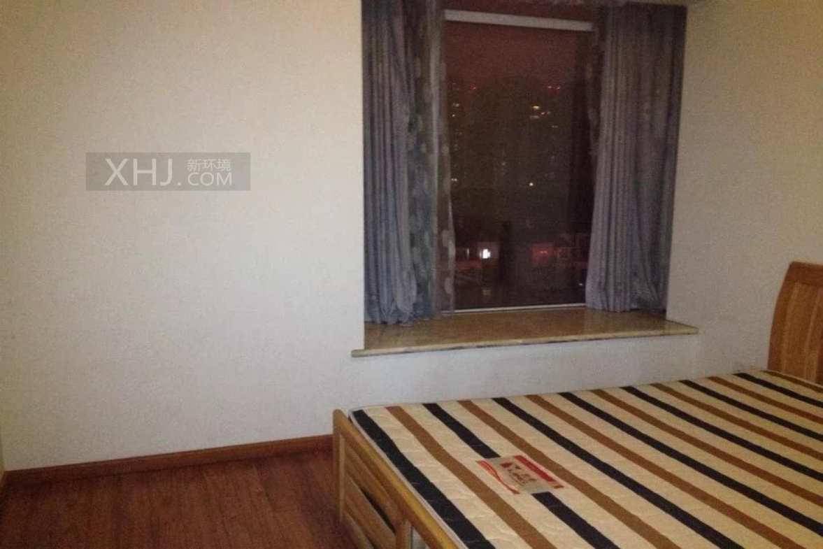 金沙西园三期  2室2厅1卫    2800.0元/月室内图