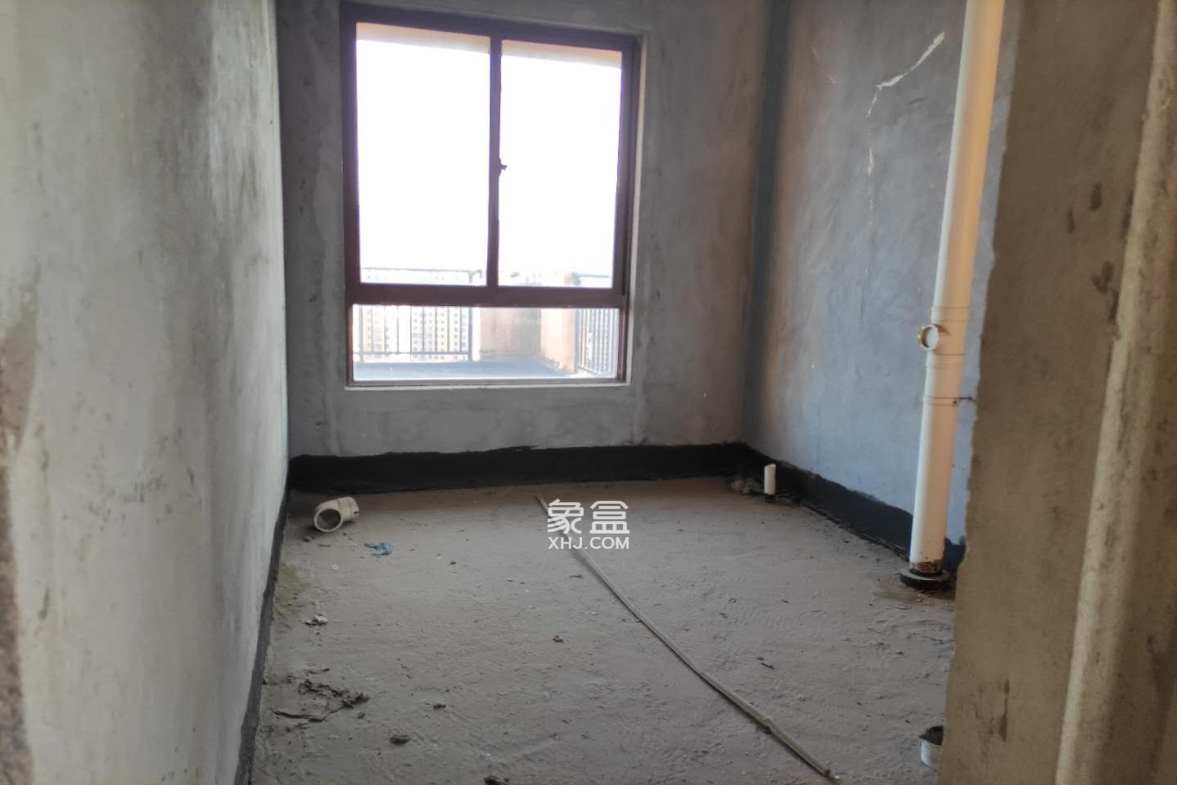 天园假日 4室2厅2卫 2600.0元/月 天园假日 4室2厅2卫 2600.0元/月室内图