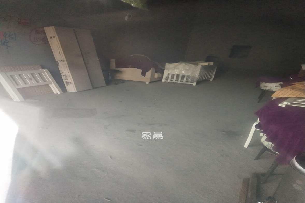 德盛欢乐广场  1室0厅1卫   6000.00元/月室内图