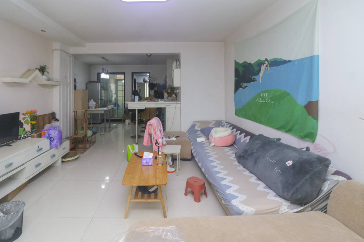 枫林美景  2室2厅1卫   78.00万客厅