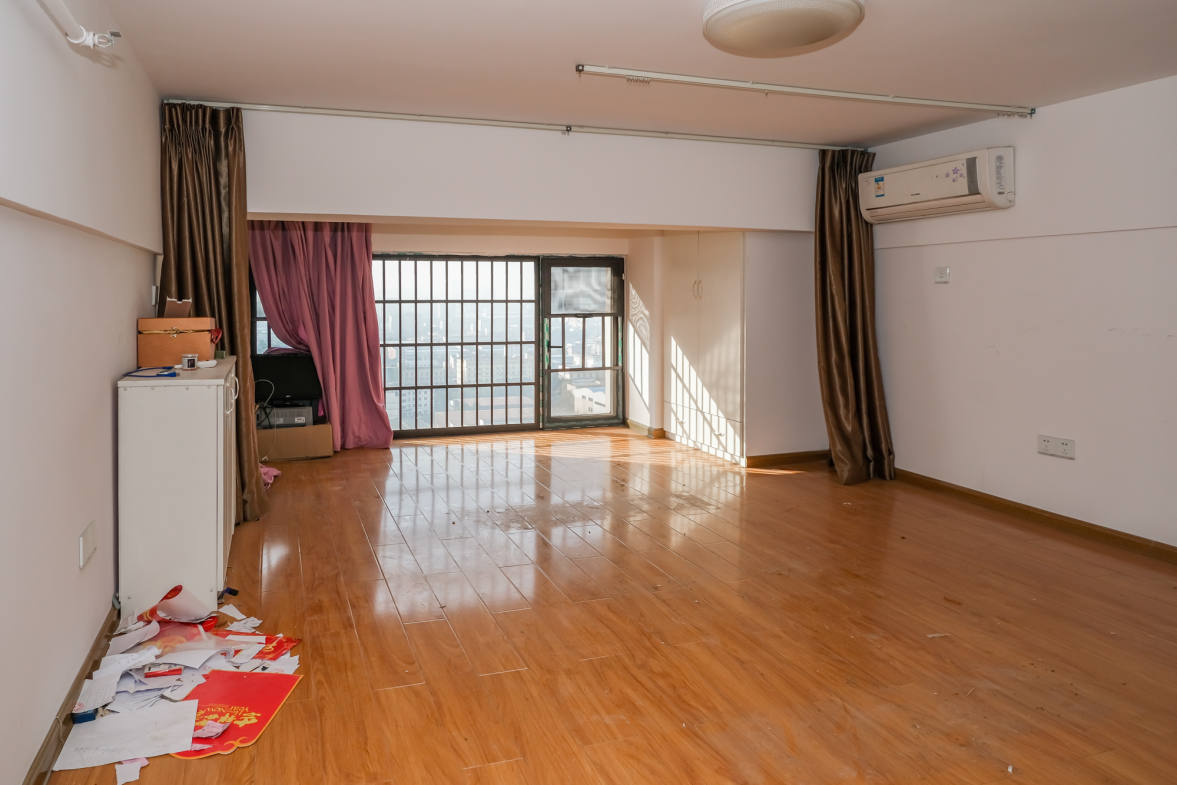 金科时代中心 2室1厅1卫 24.99万 金科时代中心 2室1厅1卫 24.99万卧室