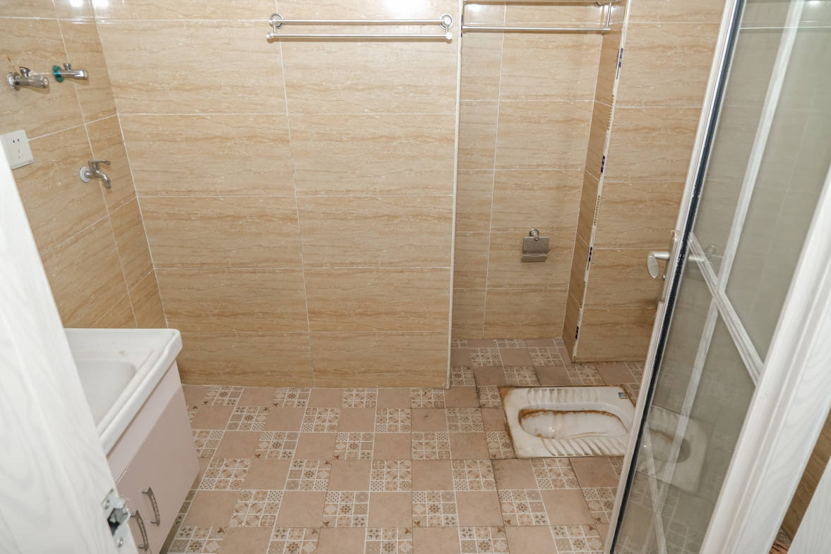 金科时代中心 2室1厅1卫 24.99万 金科时代中心 2室1厅1卫 24.99万卫生间