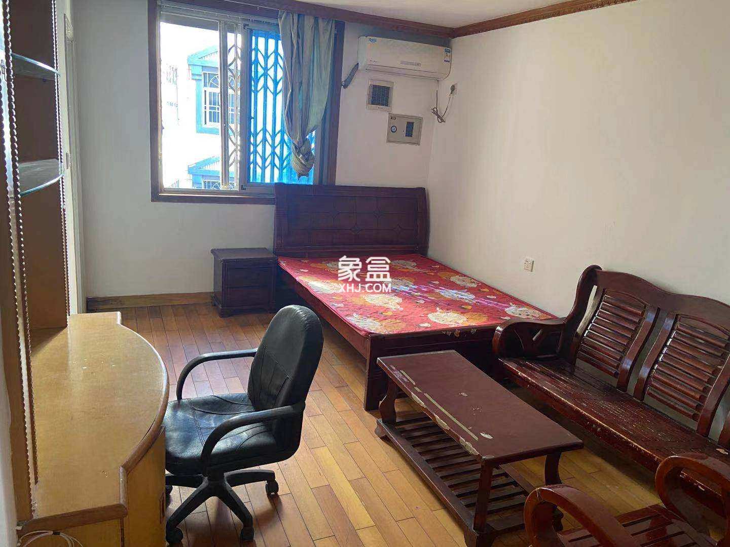 泰时花园  1室1厅1卫    1750.0元/月