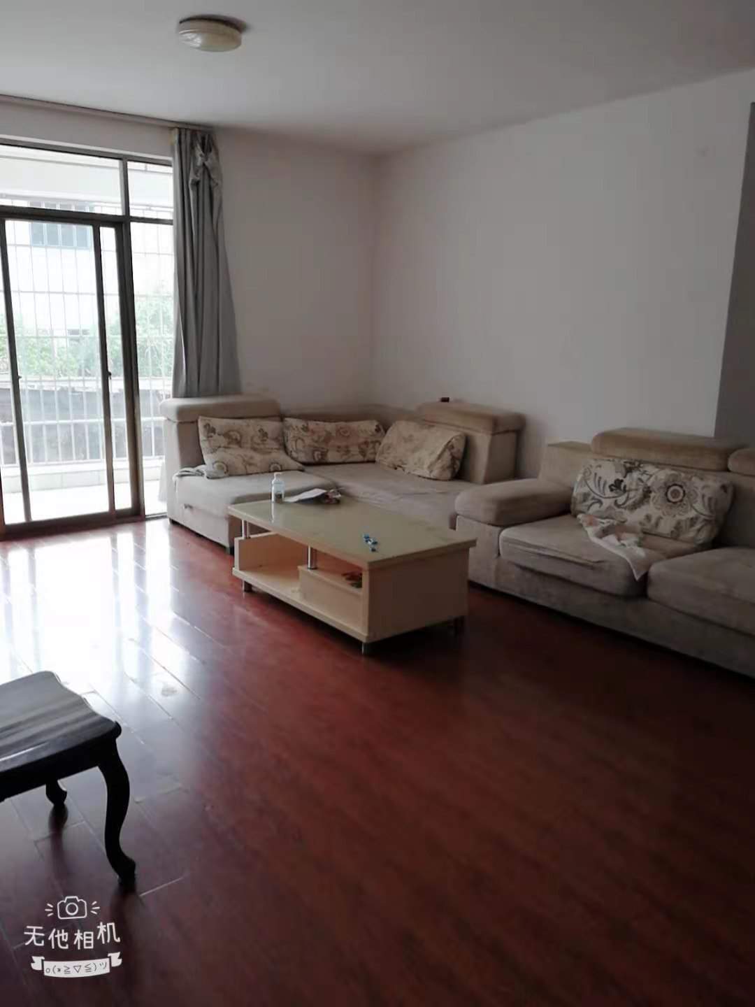 三城花苑(一,二,三期)  4室2厅1卫    1000.0元/月 三城花苑(一,二,三期)  4室2厅1卫    1000.0元/月室内图