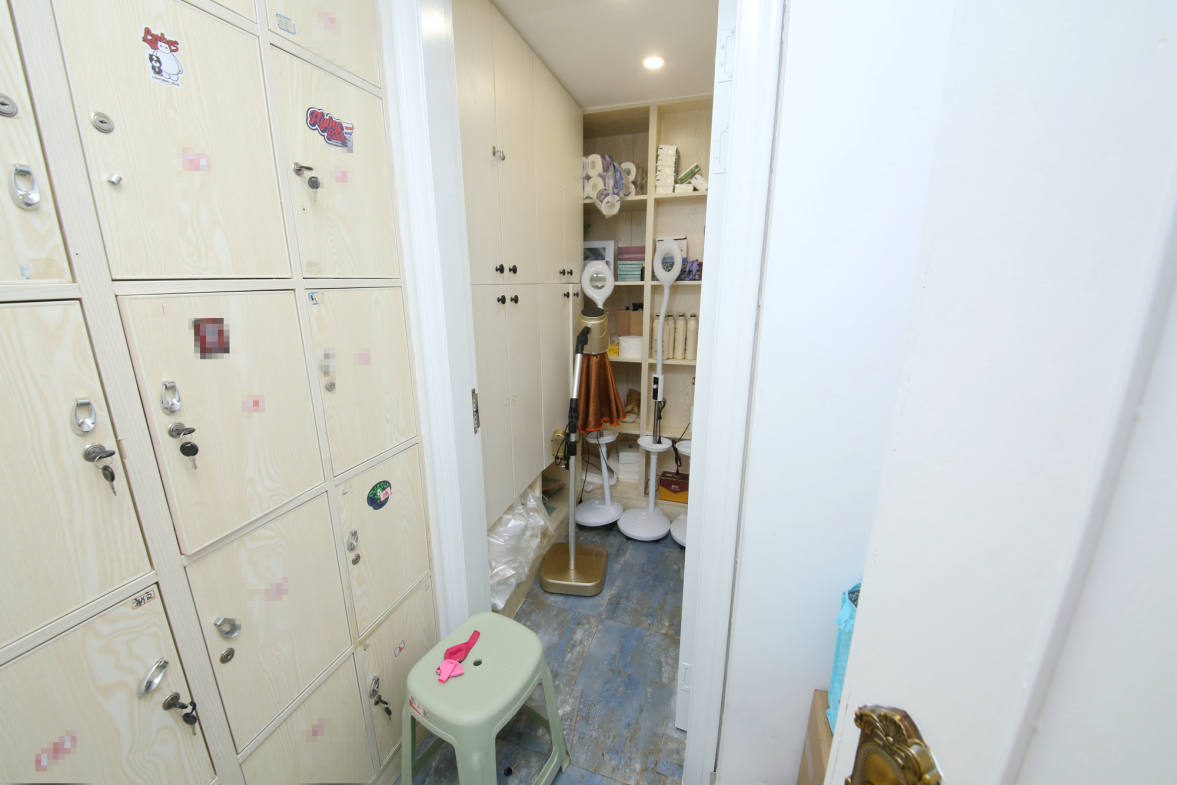长盛上东区  1室1厅1卫   56.00万卧室