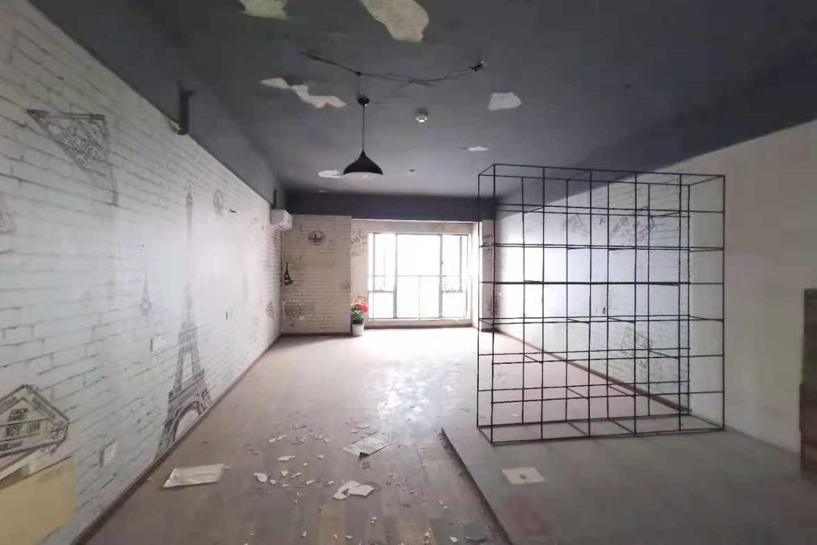 星大峰汇商务楼（星隆国际广场/星大花园）  1室1厅1卫   1600.00元/月室内图