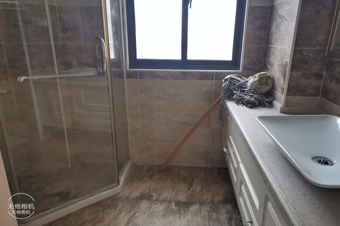 万豪城市花园  2室1厅1卫    2200.0元/月室内图