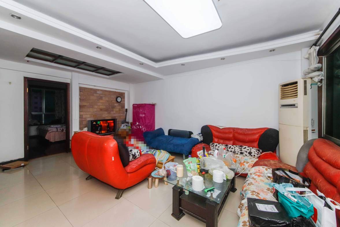 兰亭居 2室2厅2卫 78.8万 兰亭居 2室2厅2卫 78.8万客厅