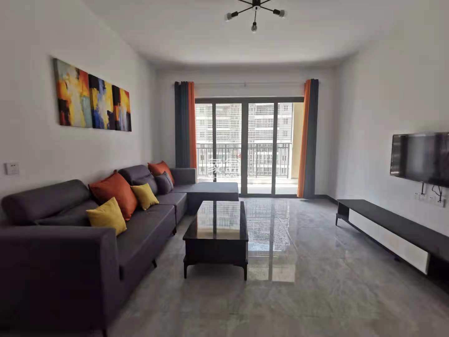 梅溪盛荟  3室2厅2卫    2800.0元/月