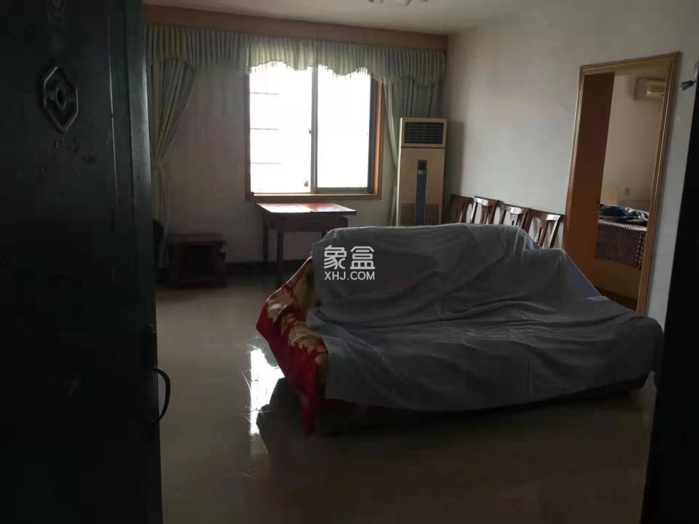 骆家坝小区 3室1厅1卫 1400.0元/月