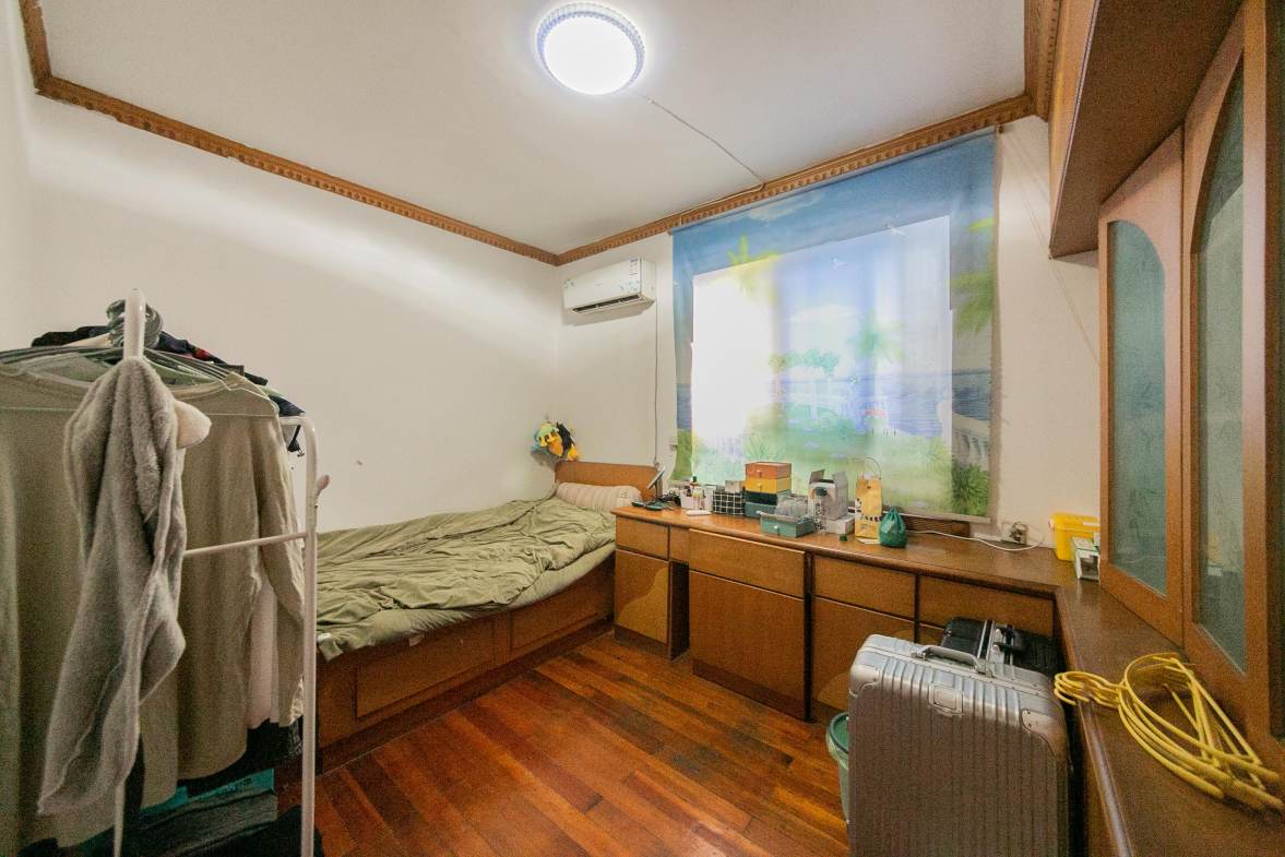 省粮食局宿舍北院  2室1厅1卫    48.0万卧室