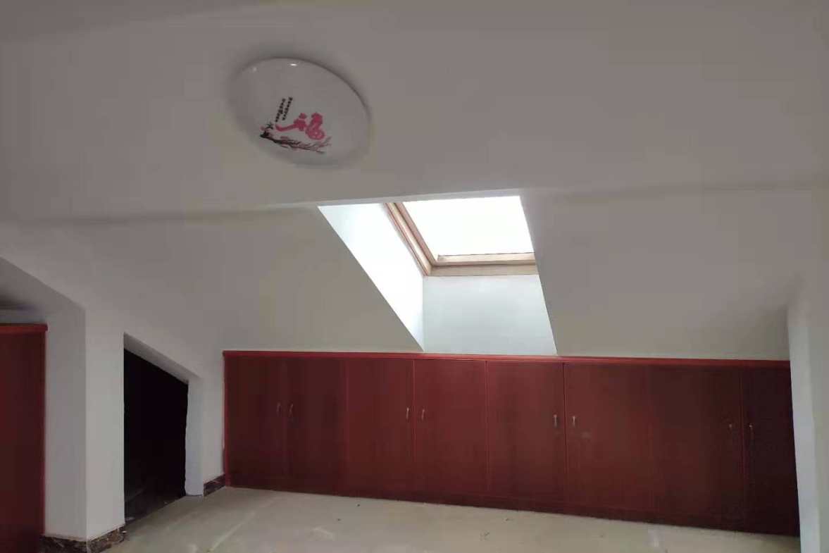 东岸锦城(东方人家) 3室1厅1卫 1500.0元/月 东岸锦城(东方人家) 3室1厅1卫 1500.0元/月室内图