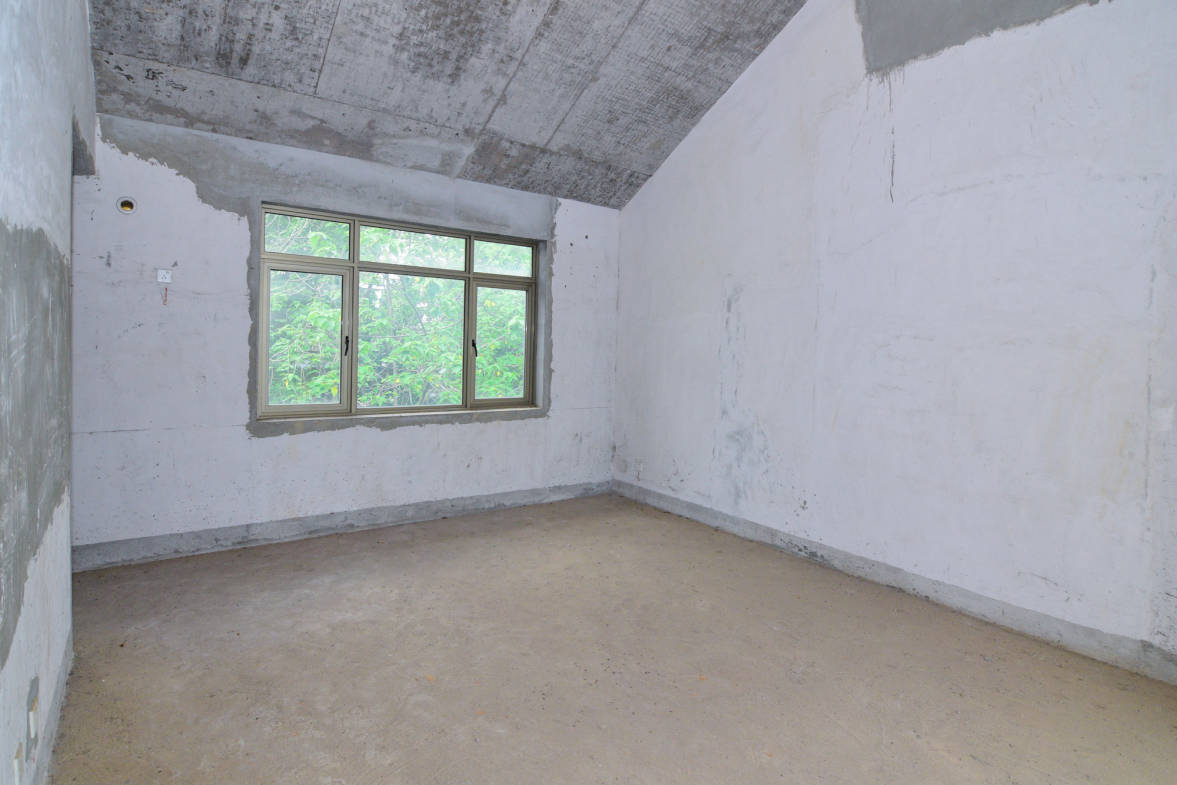 普瑞斯堡  5室3厅4卫    458.0万卧室