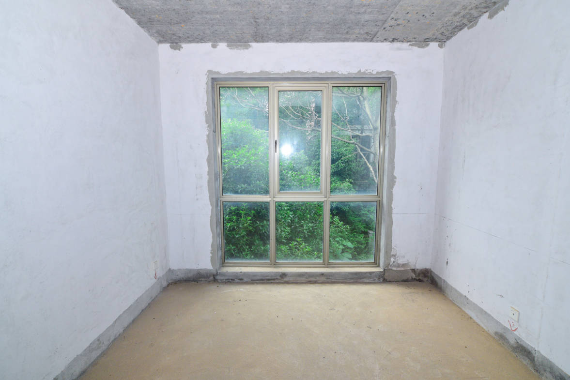 普瑞斯堡  5室3厅4卫    458.0万卧室