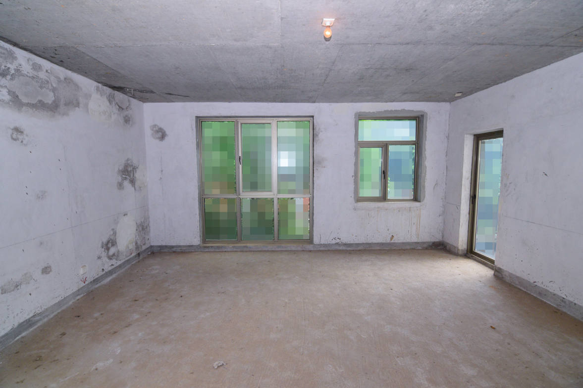 普瑞斯堡  5室3厅4卫    458.0万卧室