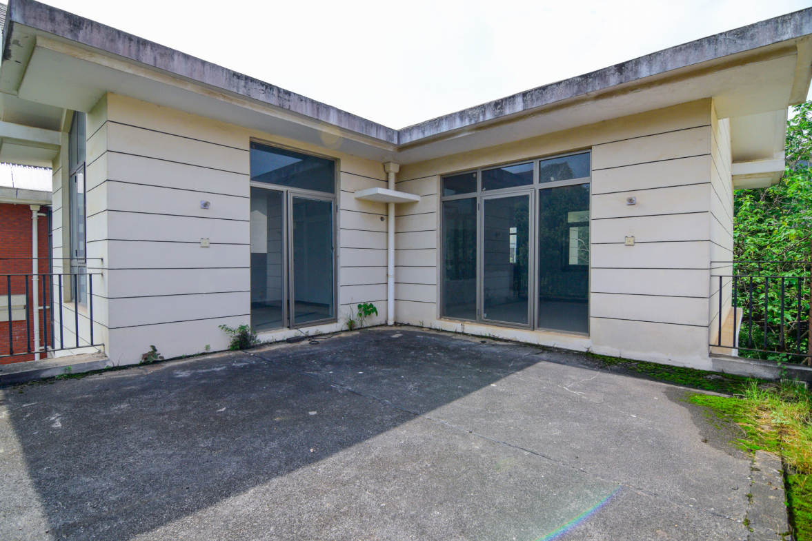 普瑞斯堡  5室3厅4卫    458.0万其他