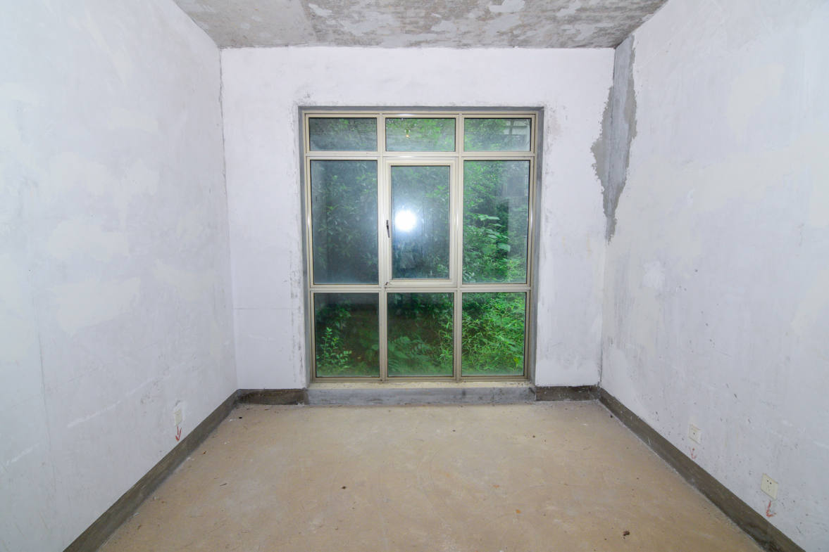 普瑞斯堡  5室3厅4卫    458.0万卧室