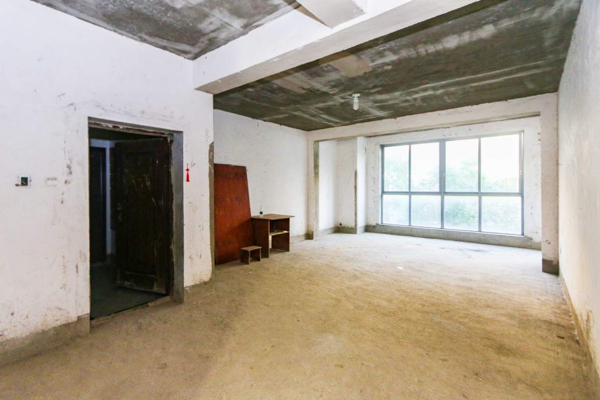 靳江明珠 3室2厅2卫 78.0万 靳江明珠 3室2厅2卫 78.0万客厅