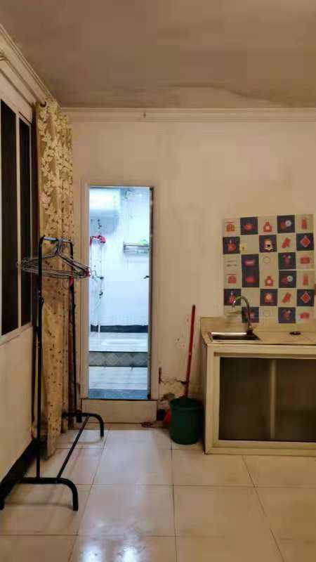 点金公寓  4室2厅2卫    1100.0元/月户型图