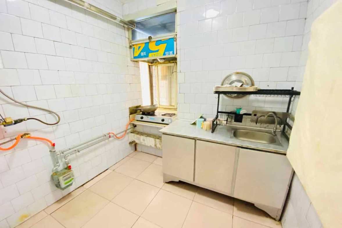 东华楼小区 2室1厅1卫 1200.0元/月 东华楼小区 2室1厅1卫 1200.0元/月室内图