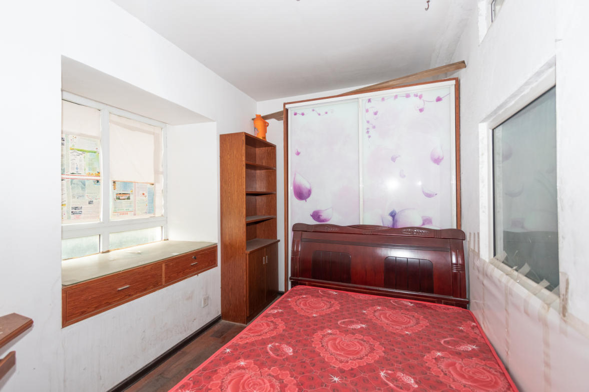 鑫天山城明珠 1室1厅1卫 30.38万 鑫天山城明珠 1室1厅1卫 30.38万卧室