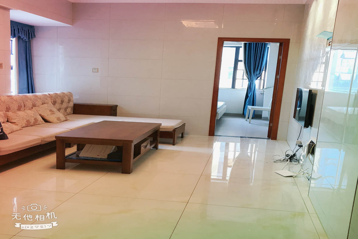 百弘学府城  2室1厅1卫    1300.0元/月室内图1