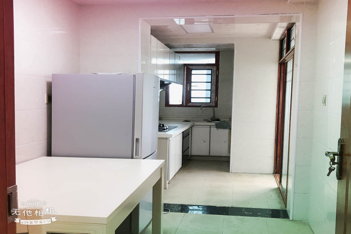 百弘学府城  2室1厅1卫    1300.0元/月室内图