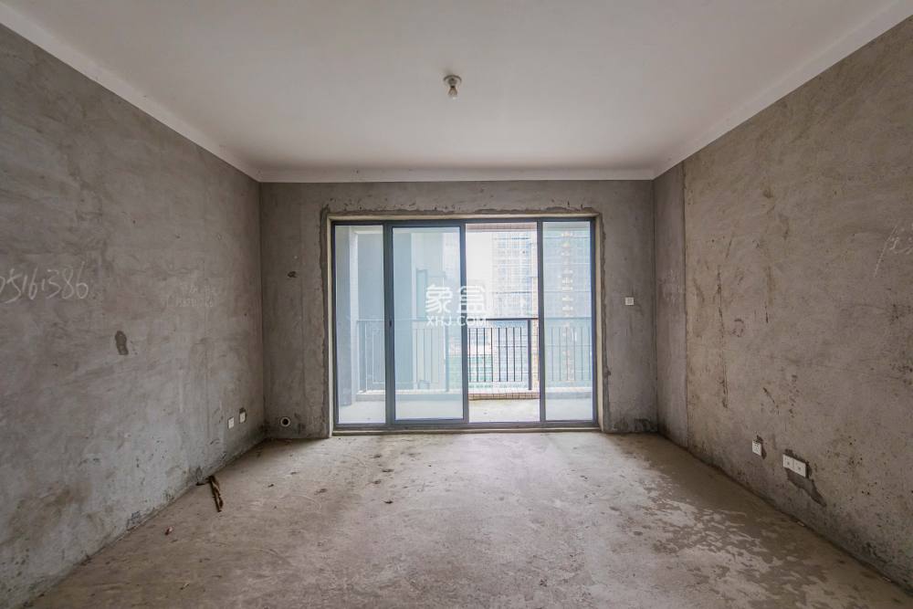 恒基凯旋门一二期  3室2厅1卫    110.0万