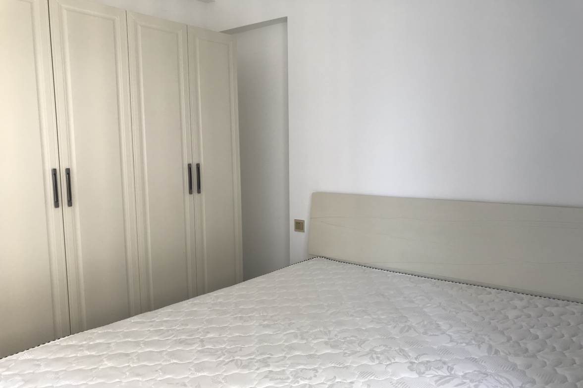 百弘学府城  2室1厅1卫    1300.0元/月室内图