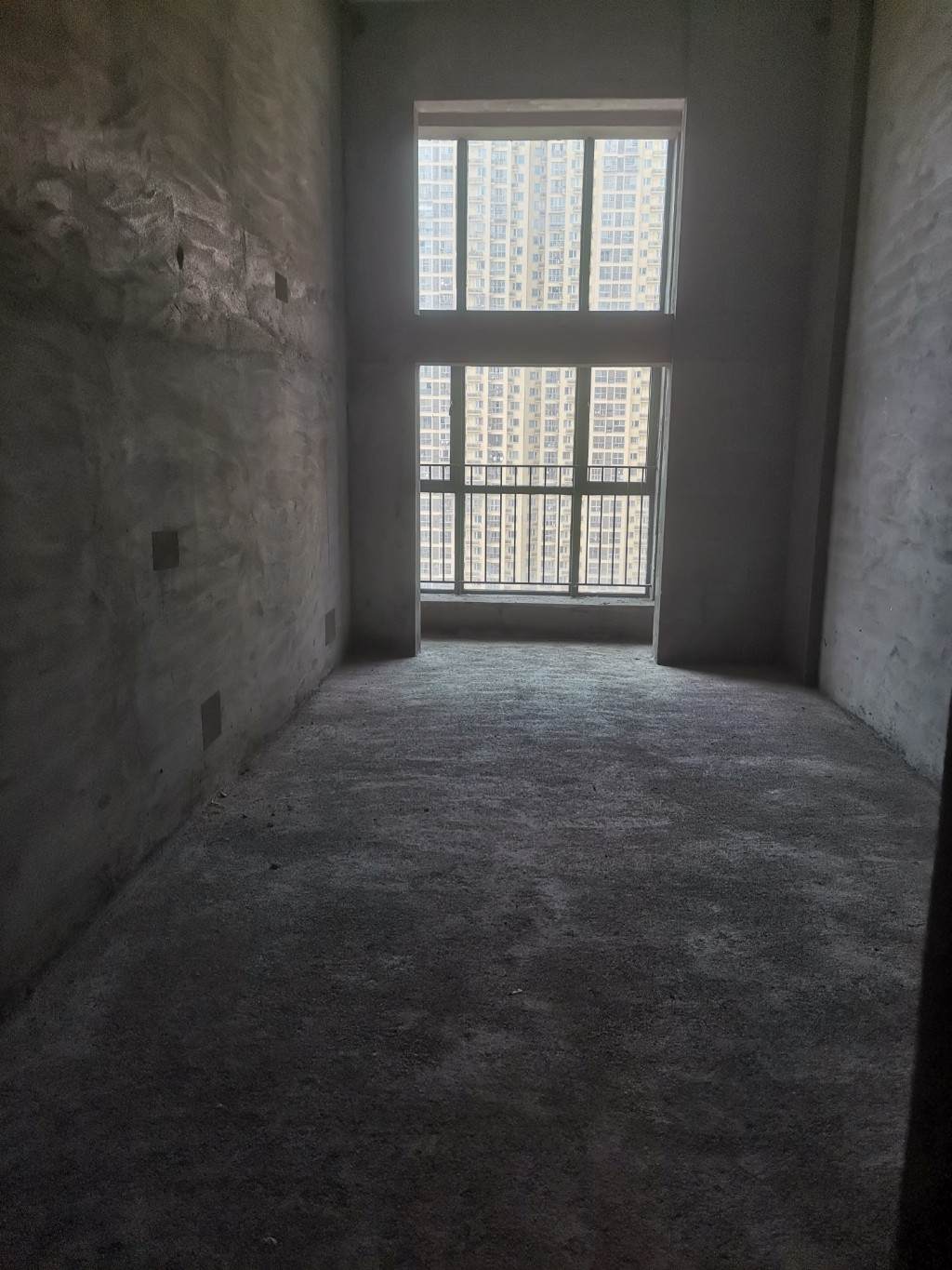 海伦春天  1室1厅1卫    1000.0元/月 海伦春天  1室1厅1卫    1000.0元/月室内图1