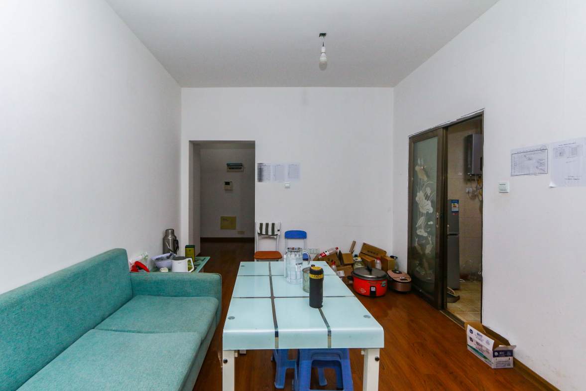 枫华府第  3室2厅1卫    77.8万室内图1