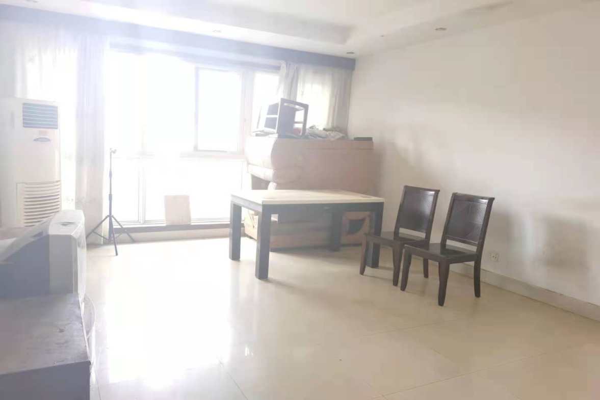 德馨园 4室2厅1卫 1980.0元/月 德馨园 4室2厅1卫 1980.0元/月室内图